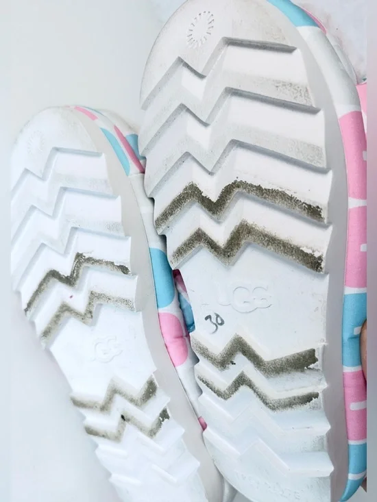 UGG Pride Maxi Platform Slide Sandal Pink Blue Size 8 multicolor Summer sandal - Picture 11 of 11